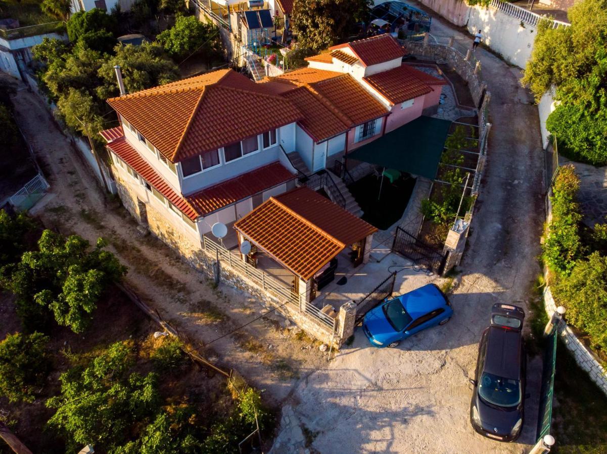 The Happiness Of Vangelis Paralia Vrachou Exterior photo